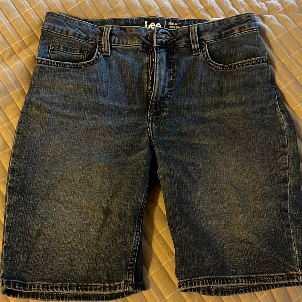 Lee Bermuda Jean shorts